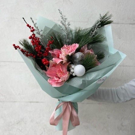 surprize-florale-de-craciun-emotie-si-eleganta-in-fiecare-buchet-big-0
