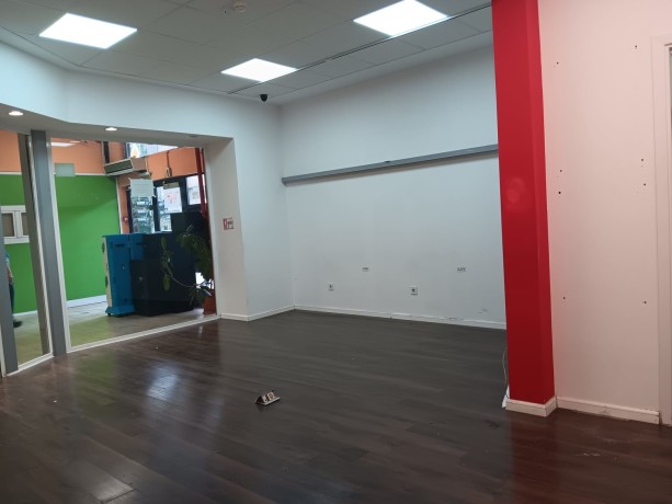 spatiu-comercial-de-inchiriat-in-centru-comercial-sector-2-big-1
