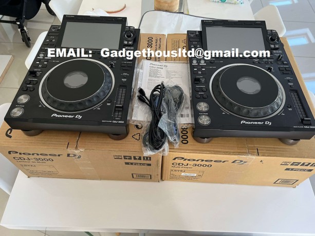 pioneer-cdj-3000-multi-player-pioneer-djm-a9-dj-mixer-pioneer-dj-djm-v10-lf-pioneer-djm-s11-play-differently-modele-1-big-1