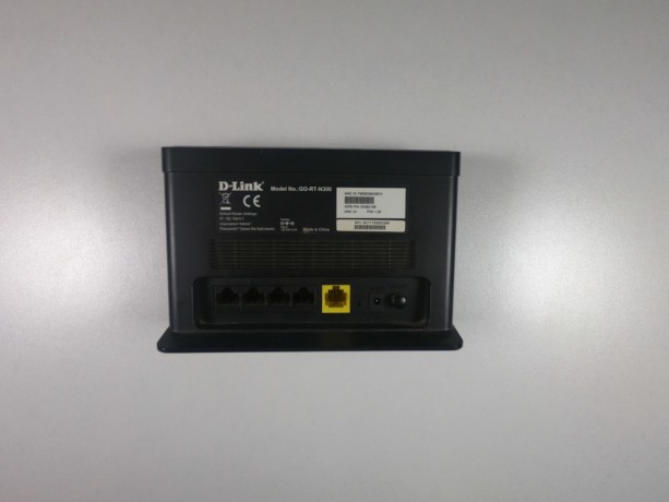 router-wireless-d-link-go-rt-n300-conectivitate-rapida-si-stabila-pentru-intreaga-casa-big-1