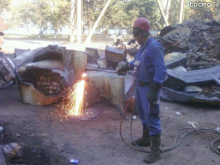 Cumpărăm fier vechi calorifere cupru aluminiu bronz baterii cabluri
