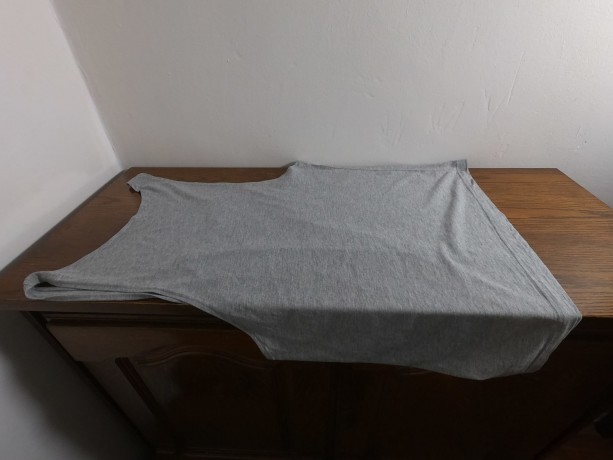maiou-gri-pentru-barbati-confort-si-stil-in-fiecare-zi-big-1
