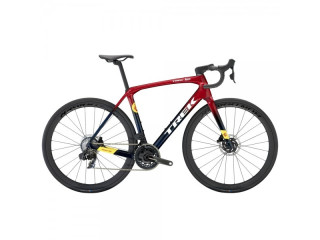 2025 Trek Domane SLR 7 Axs Gen 4 Road Bike (ZONACYCLES)