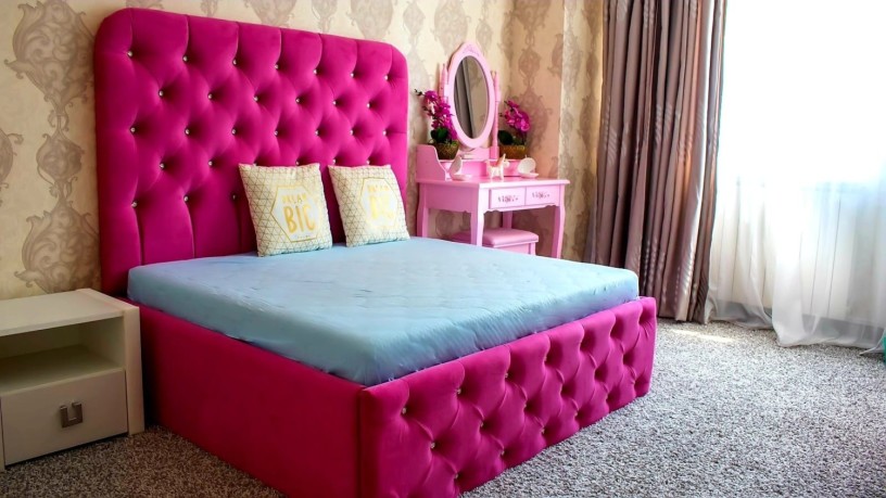 model-online-in-bucuresti-big-5