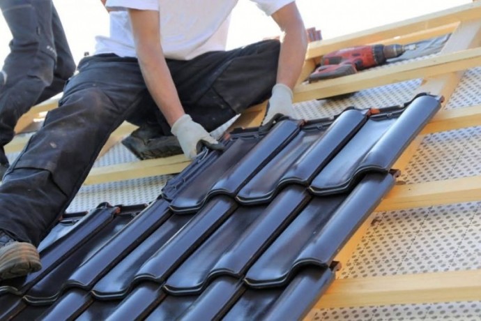 acoperisuri-de-calitate-servicii-de-constructie-si-instalare-pentru-dumneavoastra-big-0