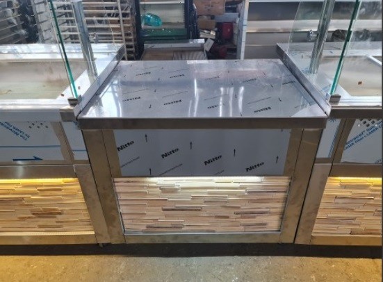 horeca-bucuresti-linii-autoservire-vitrine-calde-si-vitrine-reci-big-3