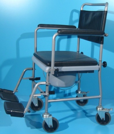 scaun-cu-wc-invacare-big-0