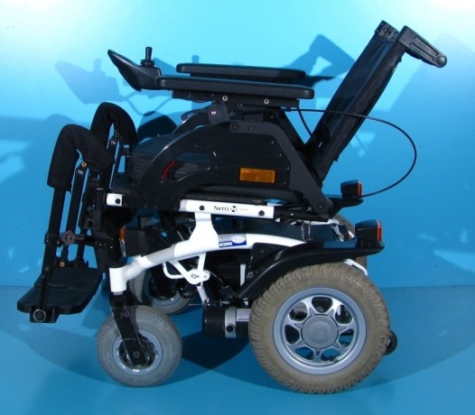 carucior-electric-netti-mobile-6-kmh-big-1