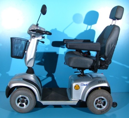 scuter-electric-pride-mobilis-m68-10-kmh-big-0