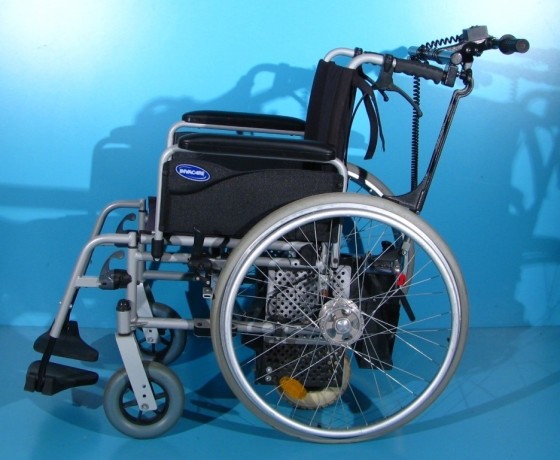 carucior-electric-pliabil-heymer-invacare-6-kmh-big-0