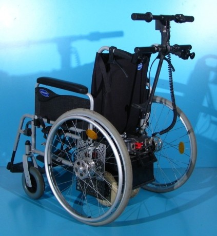 carucior-electric-pliabil-heymer-invacare-6-kmh-big-4