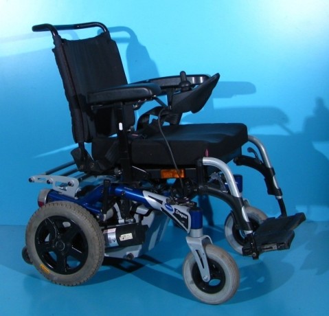 carucior-electric-invacare-dragon-6-kmh-big-3
