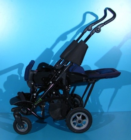 carucior-pentru-copii-cu-dizabilitati-big-1