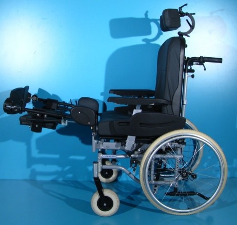 scaun-cu-rotile-handicap-vermeiren-big-3
