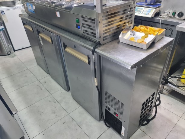 horeca-bucuresti-echipamente-profesionale-mese-reci-masina-de-spalat-vase-masina-cuburi-de-gheata-apsaorma-second-hand-big-1