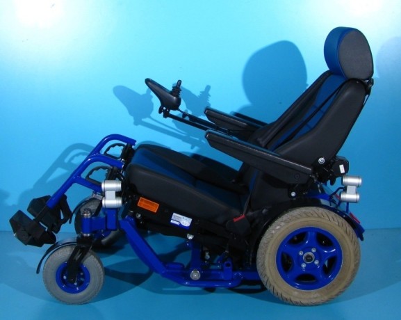carucior-electric-prototip-10-kmh-big-2