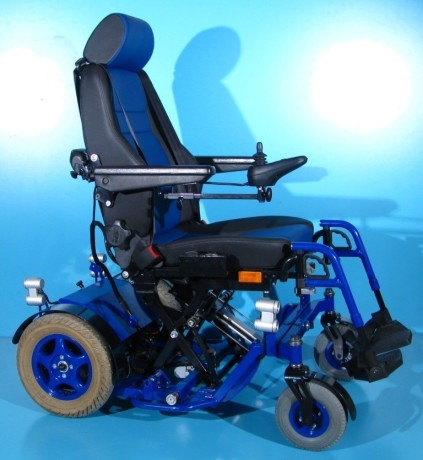 carucior-electric-prototip-10-kmh-big-5
