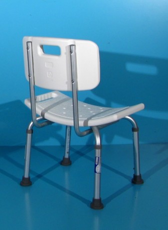 scaun-din-aluminiu-pentru-dus-big-3