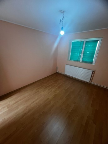 casa-cu-teren-in-centrul-localitatii-jilavele-ialomita-big-2