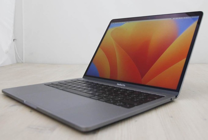 macbook-13-pro-2017-big-0