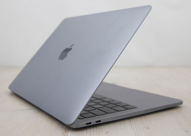 macbook-13-pro-2017-big-3
