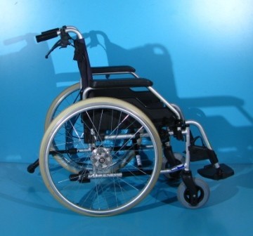 scaun-cu-rotile-meyra-latime-sezut-51-cm-big-3