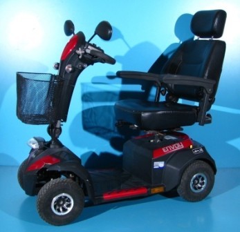 scuter-electric-drive-envoy-6-kmh-big-3