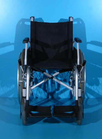 scaun-cu-rotile-bb-latime-sezut-43-cm-big-1
