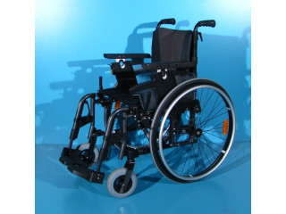 Scaun cu rotile din aluminiu Otto Bock latime sezut 41 cm