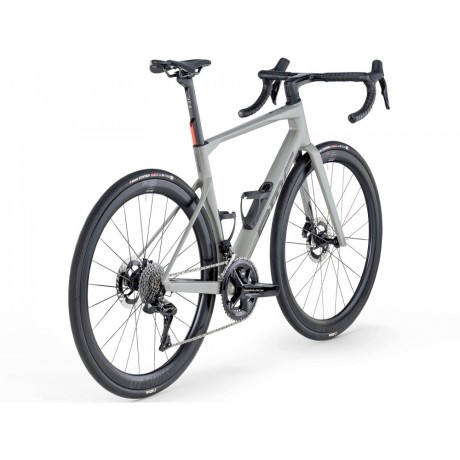 2026-bmc-roadmachine-01-two-road-bike-globalbikeshop-big-2