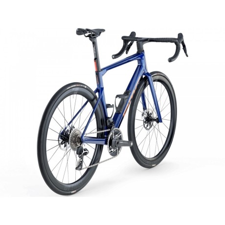 2026-bmc-roadmachine-01-one-road-bike-big-2