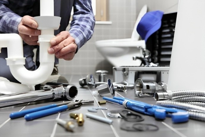 instalator-tehnico-sanitare-big-0