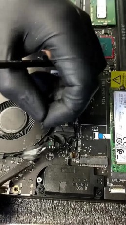 reparatii-laptop-bucuresti-instalare-windows-11-la-domiciliul-clientului-service-pc-bucuresti-big-2