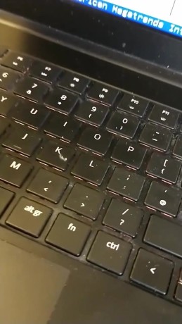 reparatii-laptop-bucuresti-instalare-windows-11-la-domiciliul-clientului-service-pc-bucuresti-big-1