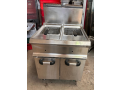 echipamente-horeca-second-hand-friteusa-aragaz-abatitor-blast-chiller-masina-de-spalat-vase-small-0