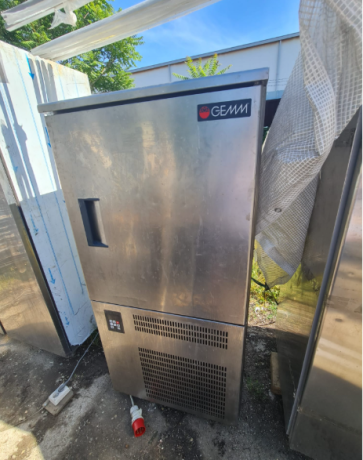 echipamente-horeca-second-hand-friteusa-aragaz-abatitor-blast-chiller-masina-de-spalat-vase-big-3