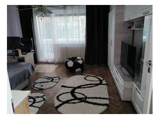 Apartament 2 camere , decomandat , etaj 2 , km 0 ( cu loc parcare ).