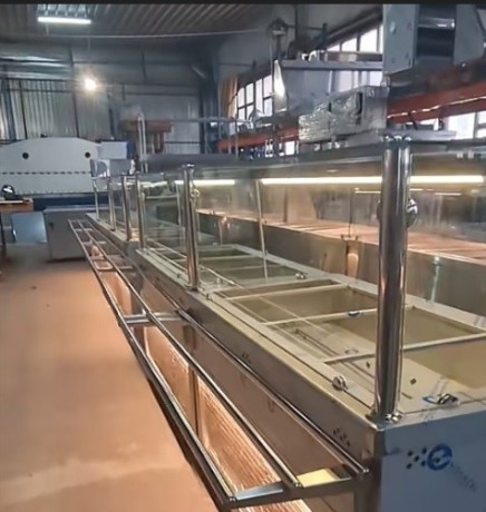 linii-autoservire-vitrine-calde-bain-marie-si-reci-aragaz-4f-si-cuptor-hote-inox-orice-dimensiune-big-0