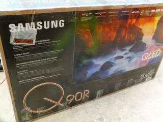 Nou Samsung QA65Q90RA 65inches 4K UHD TV 900 euros