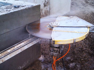 taiere-profesionala-de-beton-cu-disc-sau-cu-fir-diamantat-big-0