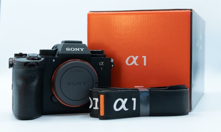 sony-a1-mirrorless-camera-big-1