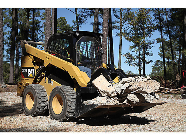 bobcatskid-de-inchiriat-big-2
