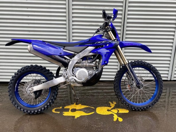 2023-yamaha-yz450fx-dirtbike-big-0